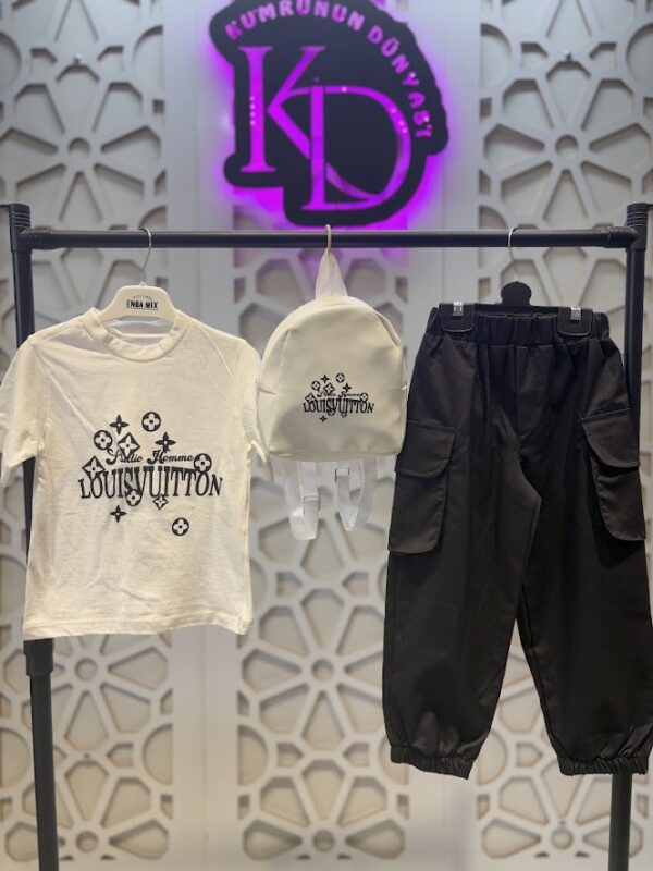 Beyaz Tişört Siyah Paraşüt Pantolon ve Çanta 3'lü Alt Üst Takım Unisex - Görsel 4